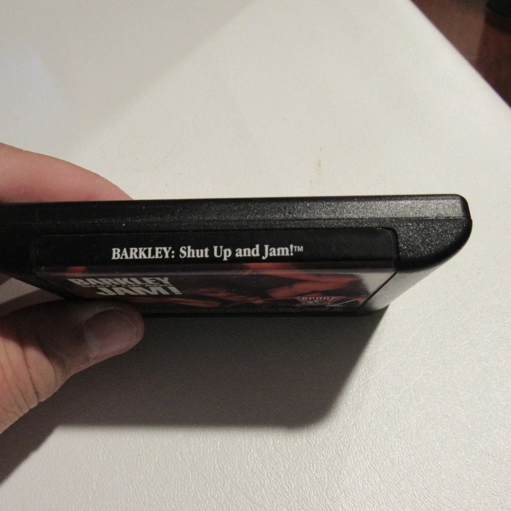 Barkley:‎ Shut Up and Jam (Sega Genesis, 1993) 1